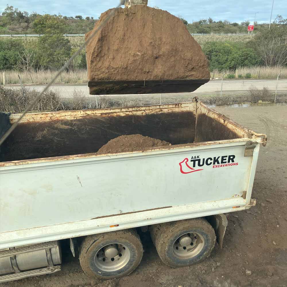 Construction truck for hire Geelong