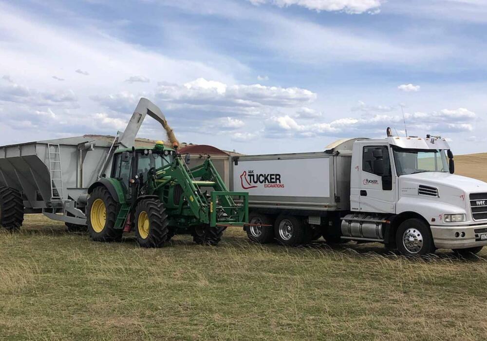 Earthmoving truck for hire with expert operator in Geelong